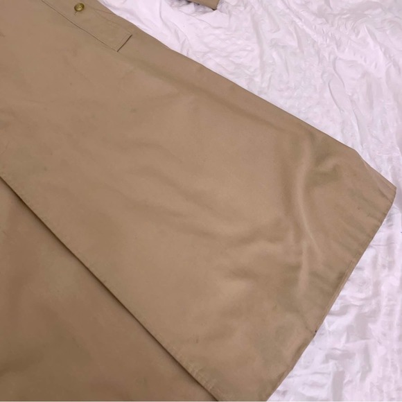Vintage Burberry Trench Coat with Removable Wool Lining - Picture 10 of 16